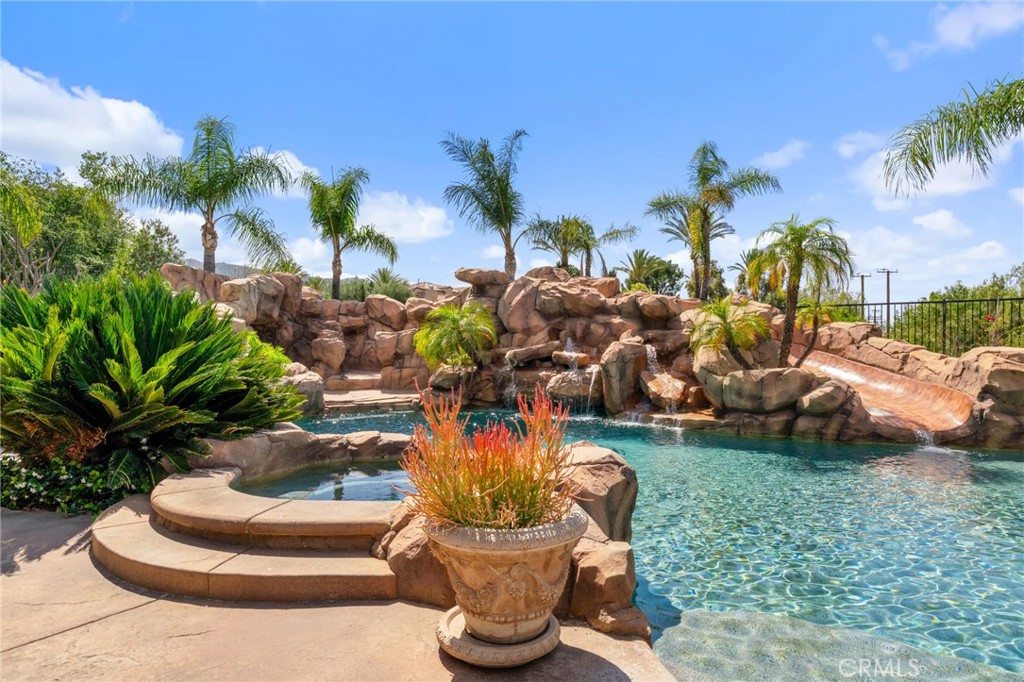 3988 Shady Ridge