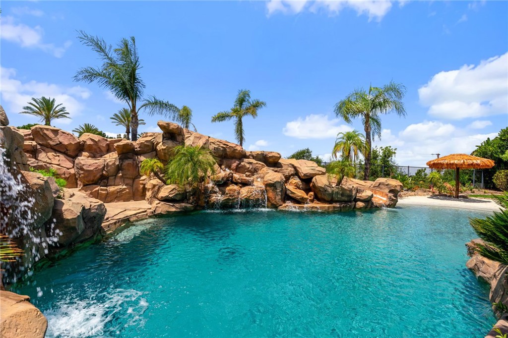 3988 Shady Ridge