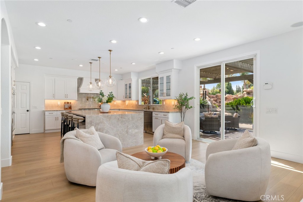 3988 Shady Ridge