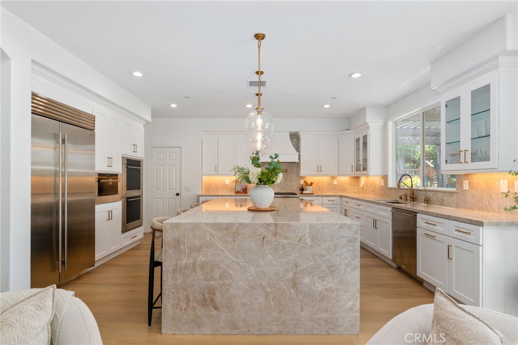 3988 Shady Ridge