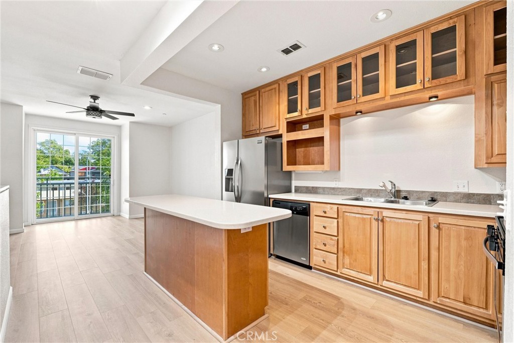 409 Harriet Lane