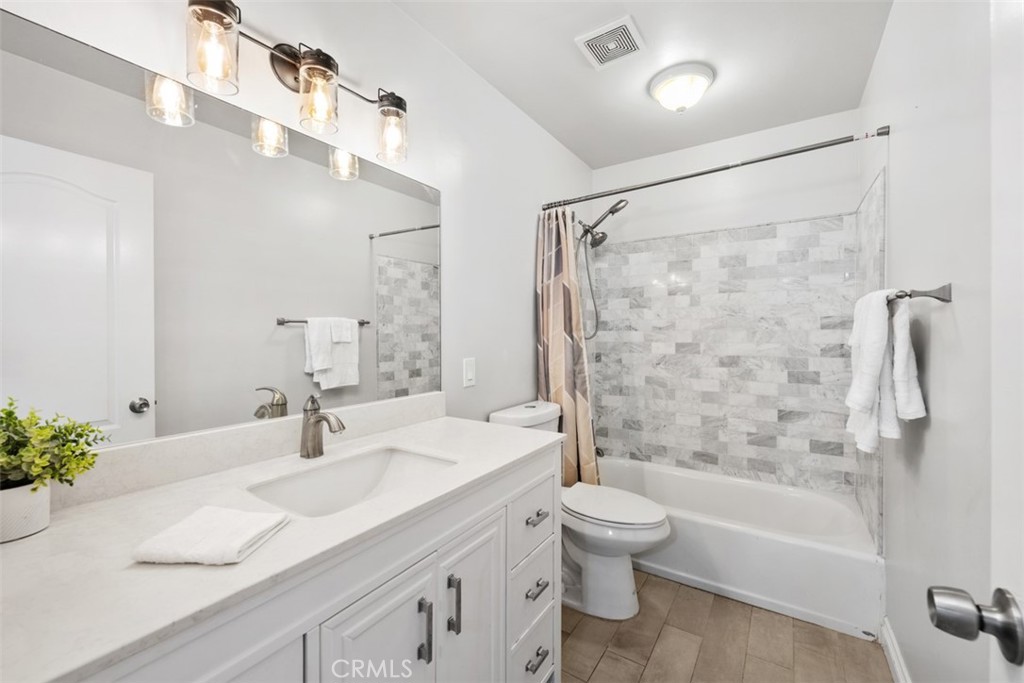 28081 Montecito 7