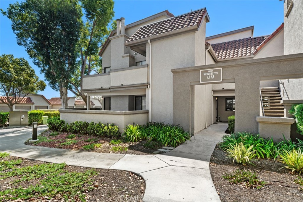 28081 Montecito 7