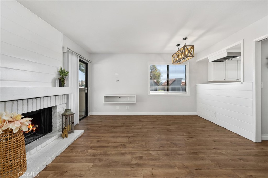 28081 Montecito 7