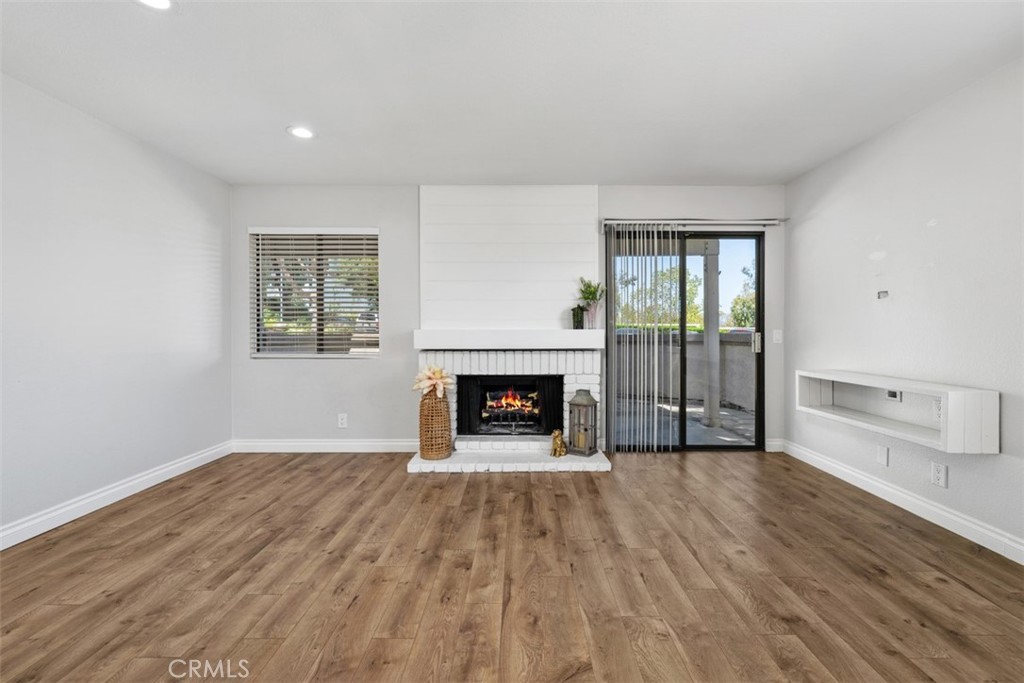 28081 Montecito 7