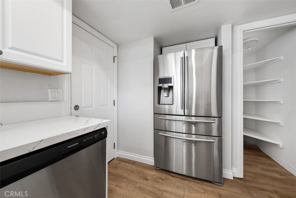 28081 Montecito 7