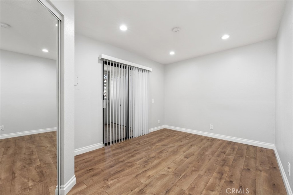 28081 Montecito 7