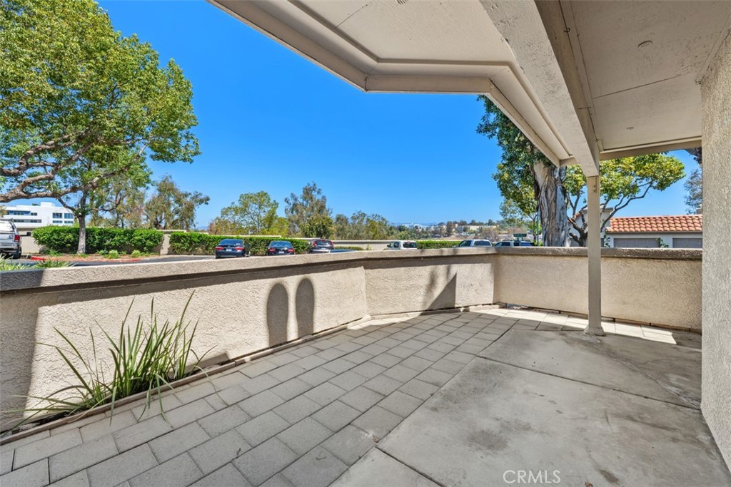 28081 Montecito 7