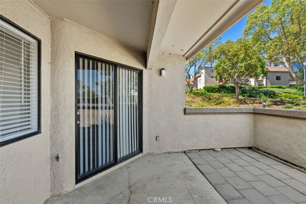 28081 Montecito 7