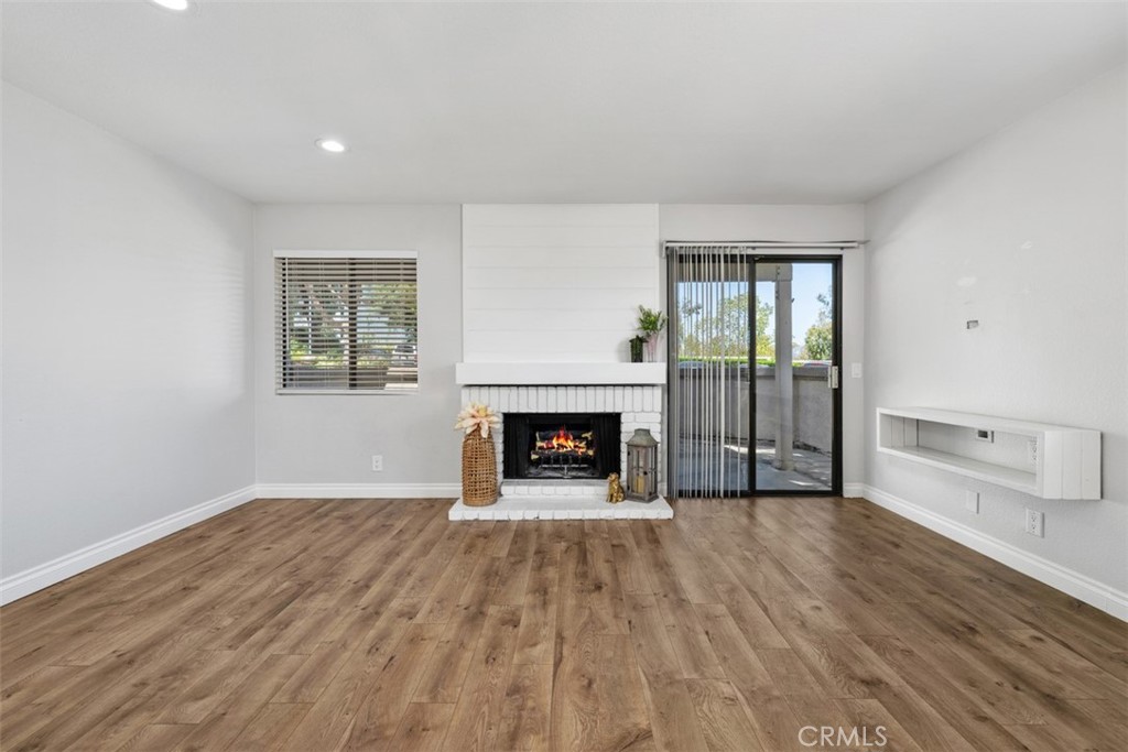 28081 Montecito 7