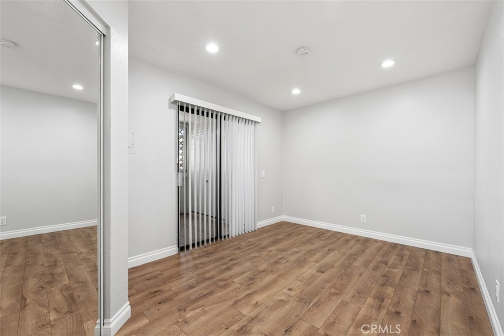 28081 Montecito 7