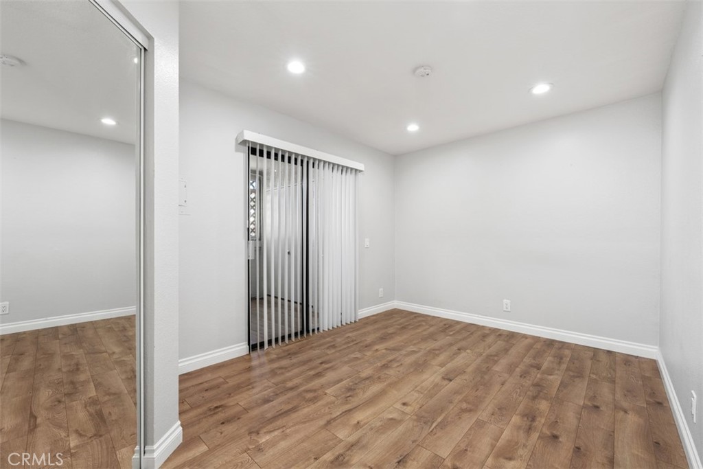 28081 Montecito 7