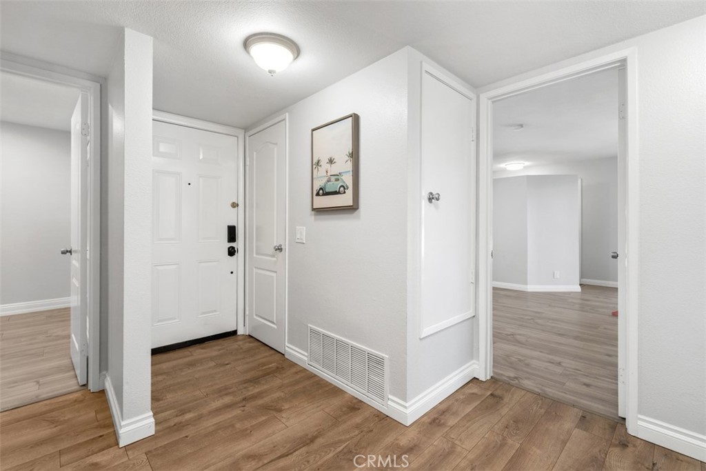 28081 Montecito 7