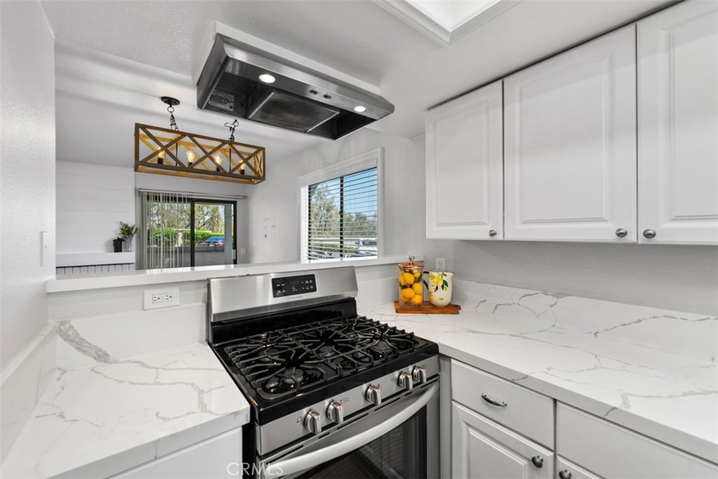 28081 Montecito 7
