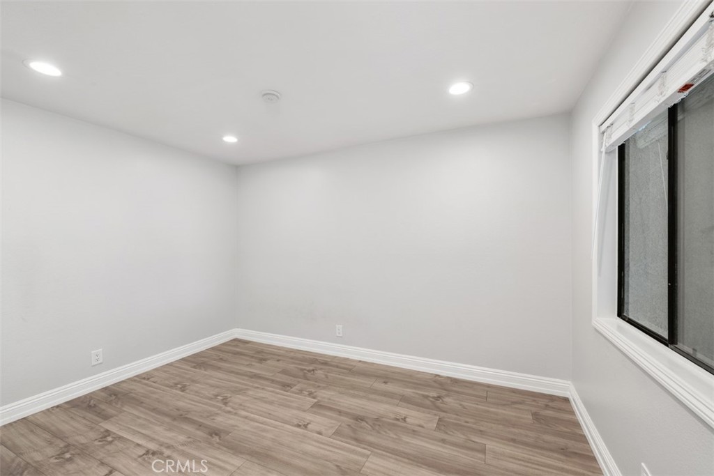 28081 Montecito 7