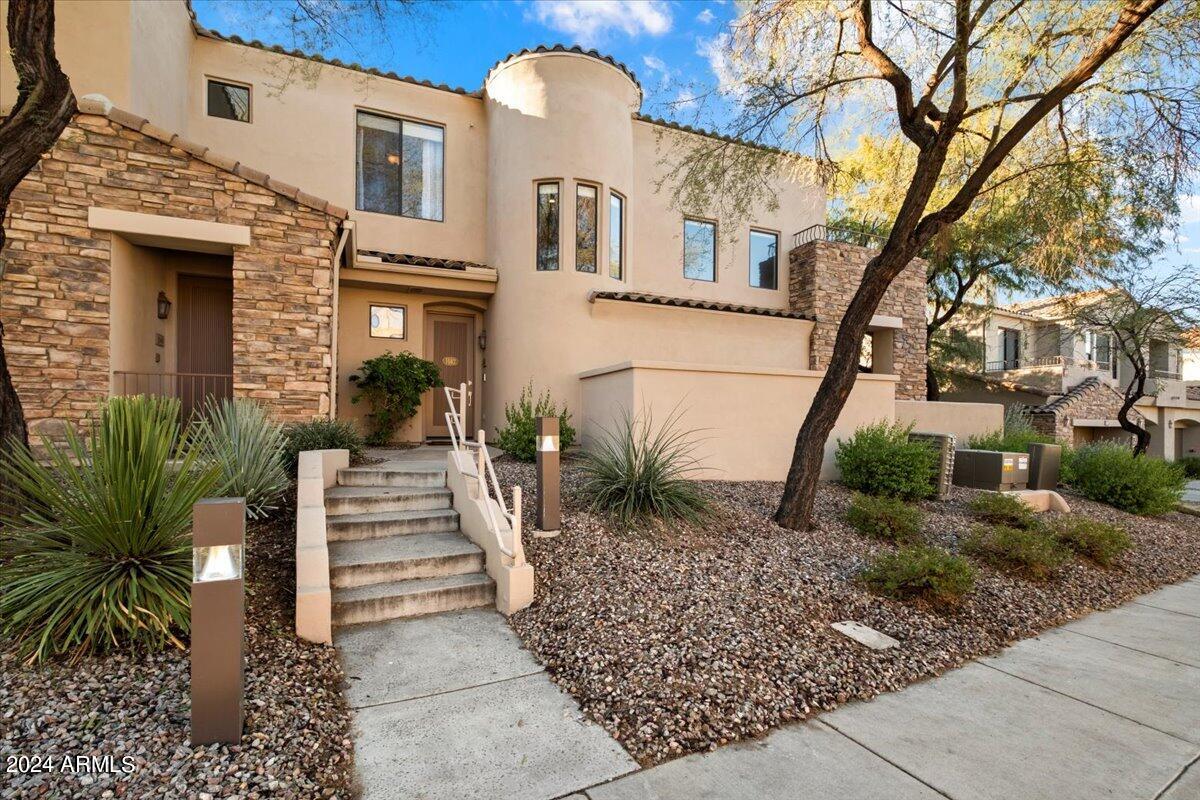 7445 E EAGLE CREST Drive Unit: 1142