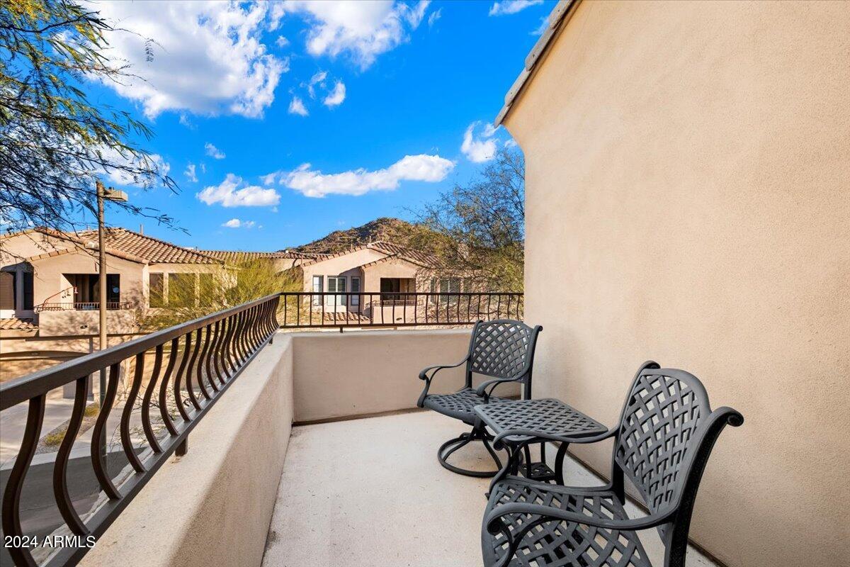 7445 E EAGLE CREST Drive Unit: 1142