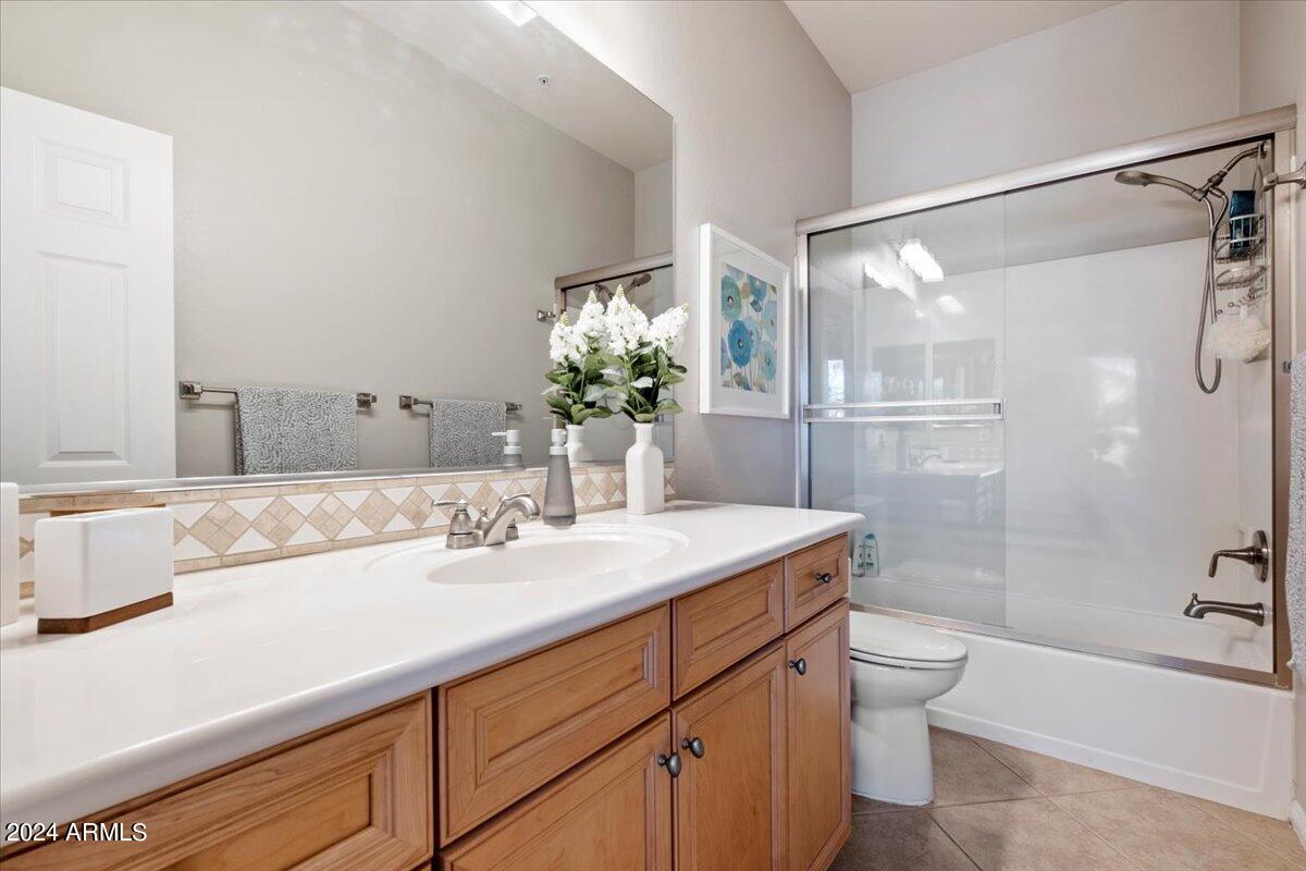7445 E EAGLE CREST Drive Unit: 1142