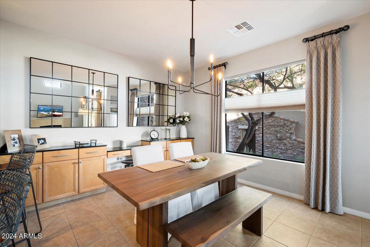 7445 E EAGLE CREST Drive Unit: 1142