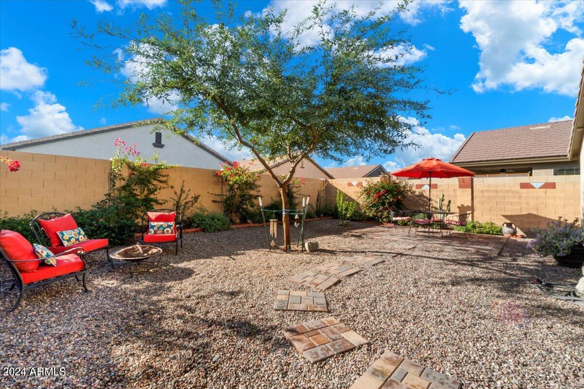 959 W DESERT MOUNTAIN Drive