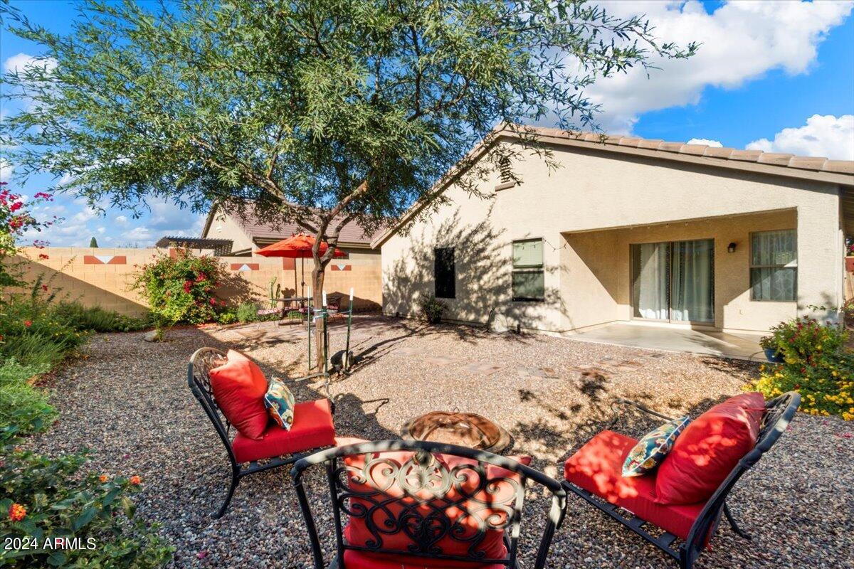 959 W DESERT MOUNTAIN Drive