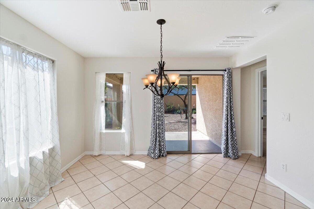 959 W DESERT MOUNTAIN Drive