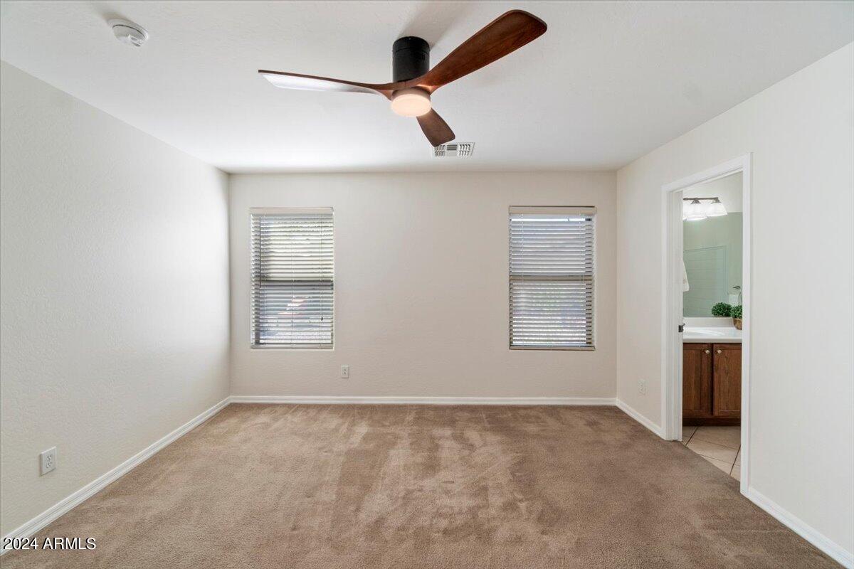 959 W DESERT MOUNTAIN Drive