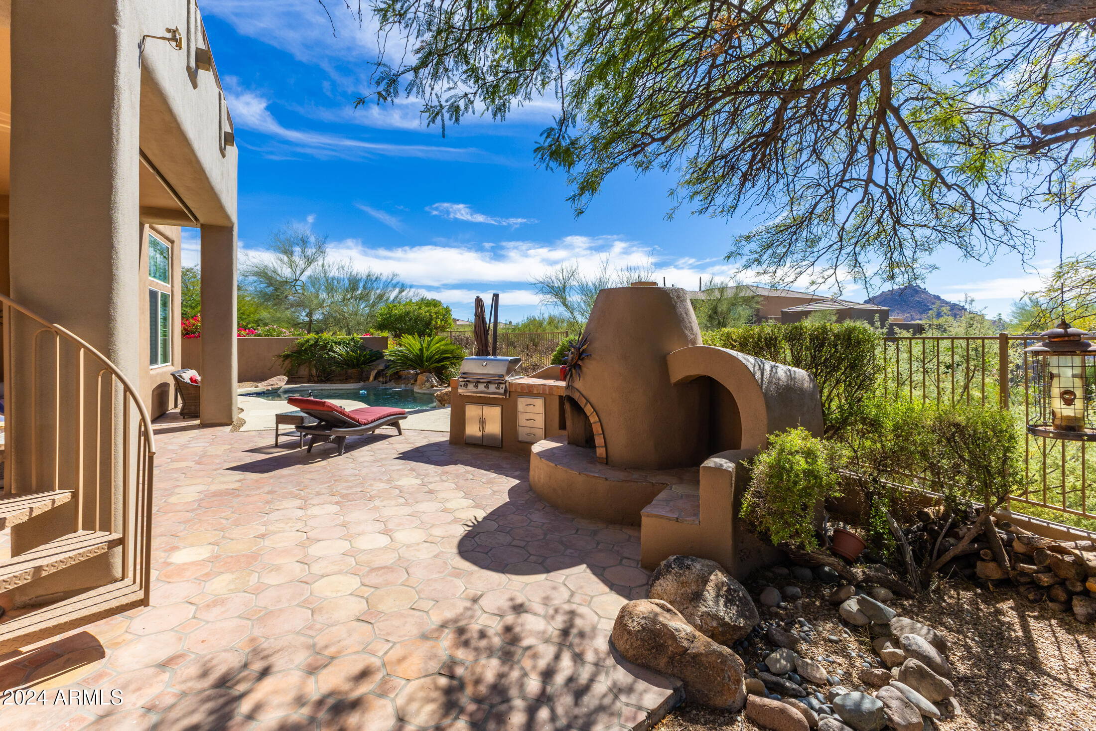 11063 E GAMBLE Lane