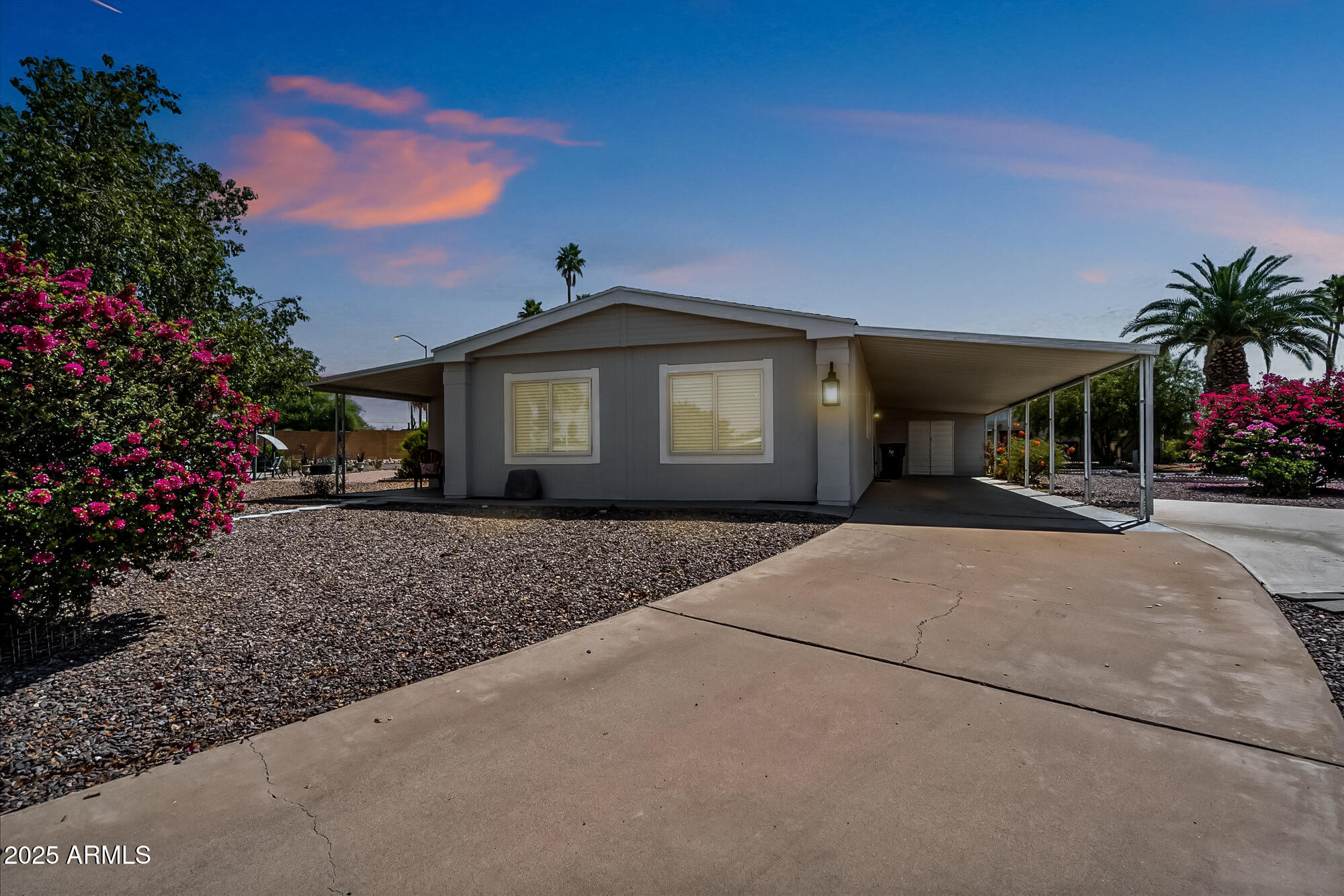 427 S 80TH Way