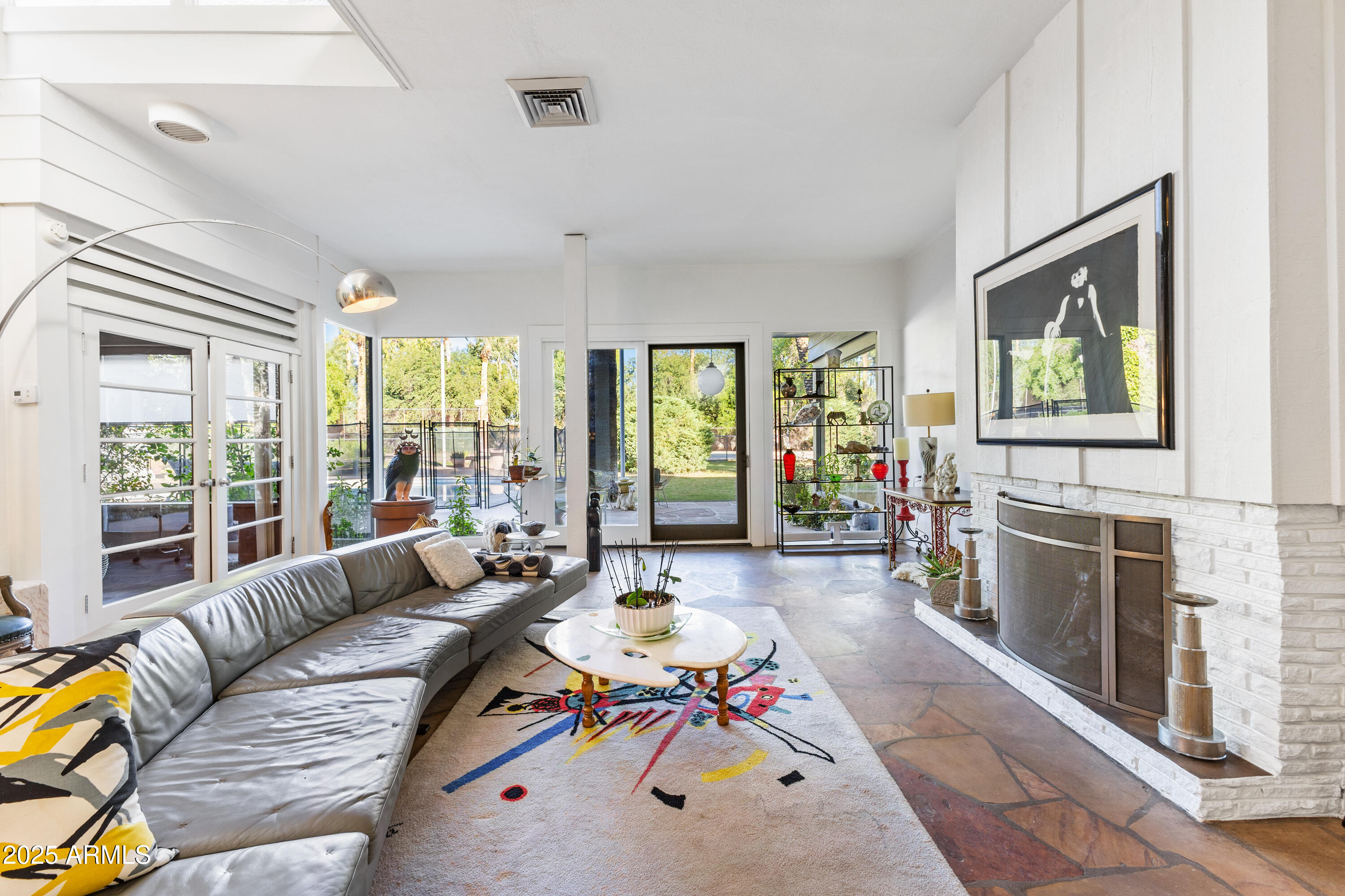 2330 E COLTER Street, Phoenix