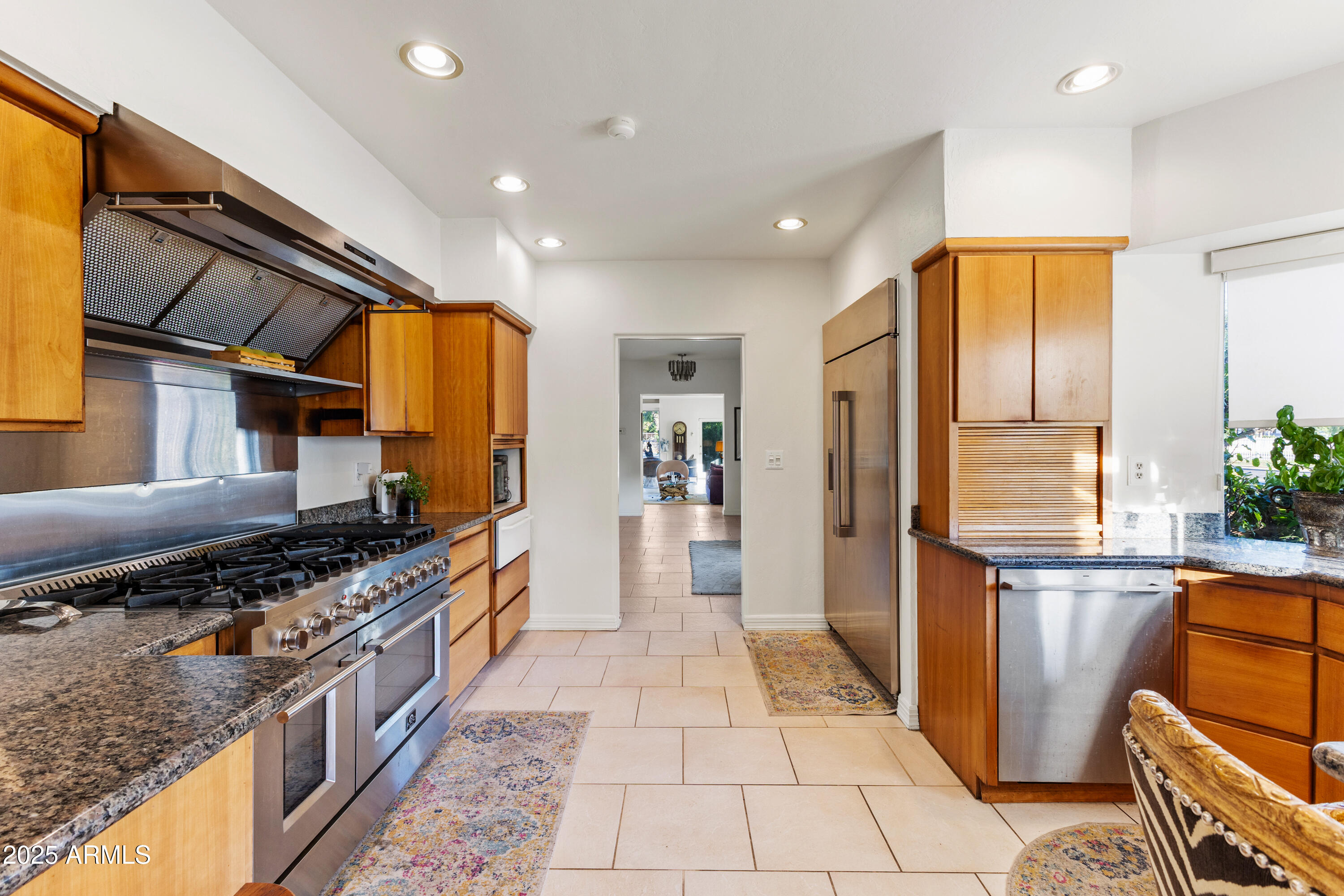 2330 E COLTER Street, Phoenix