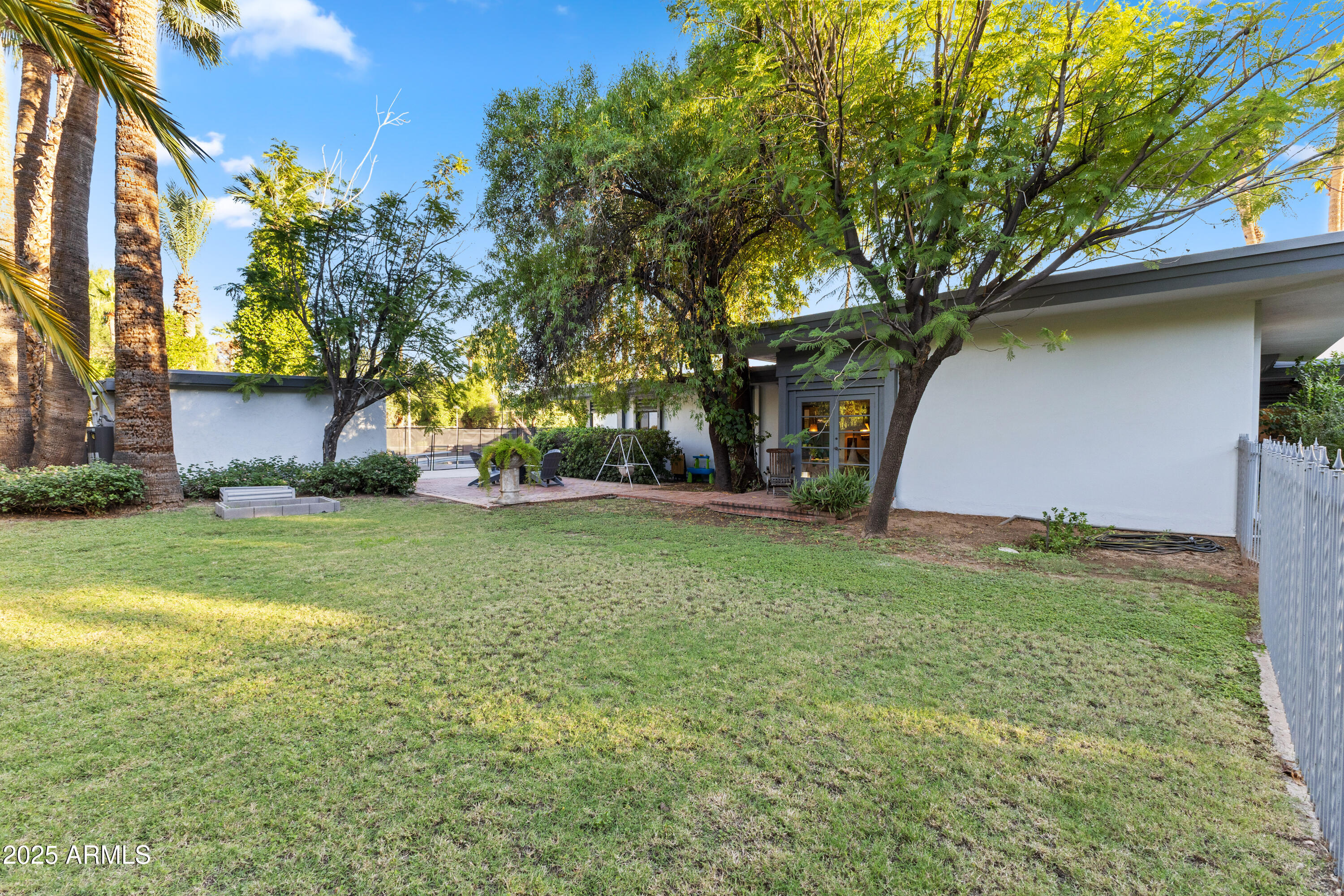 2330 E COLTER Street, Phoenix