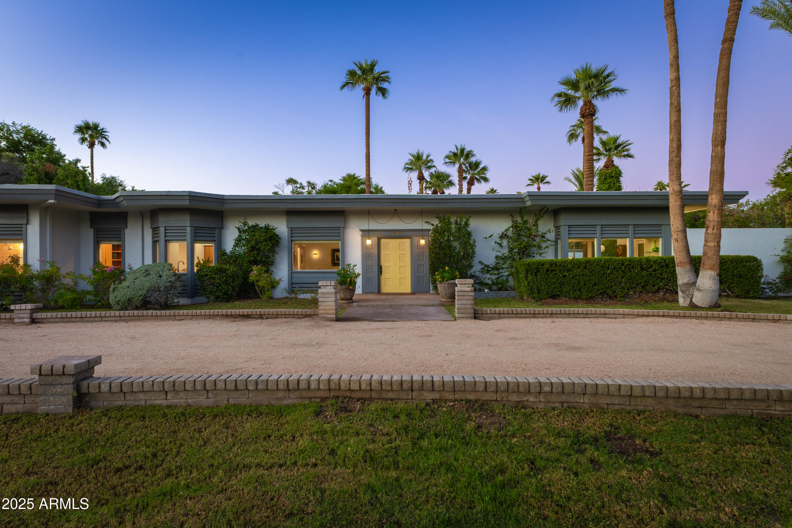 2330 E COLTER Street, Phoenix