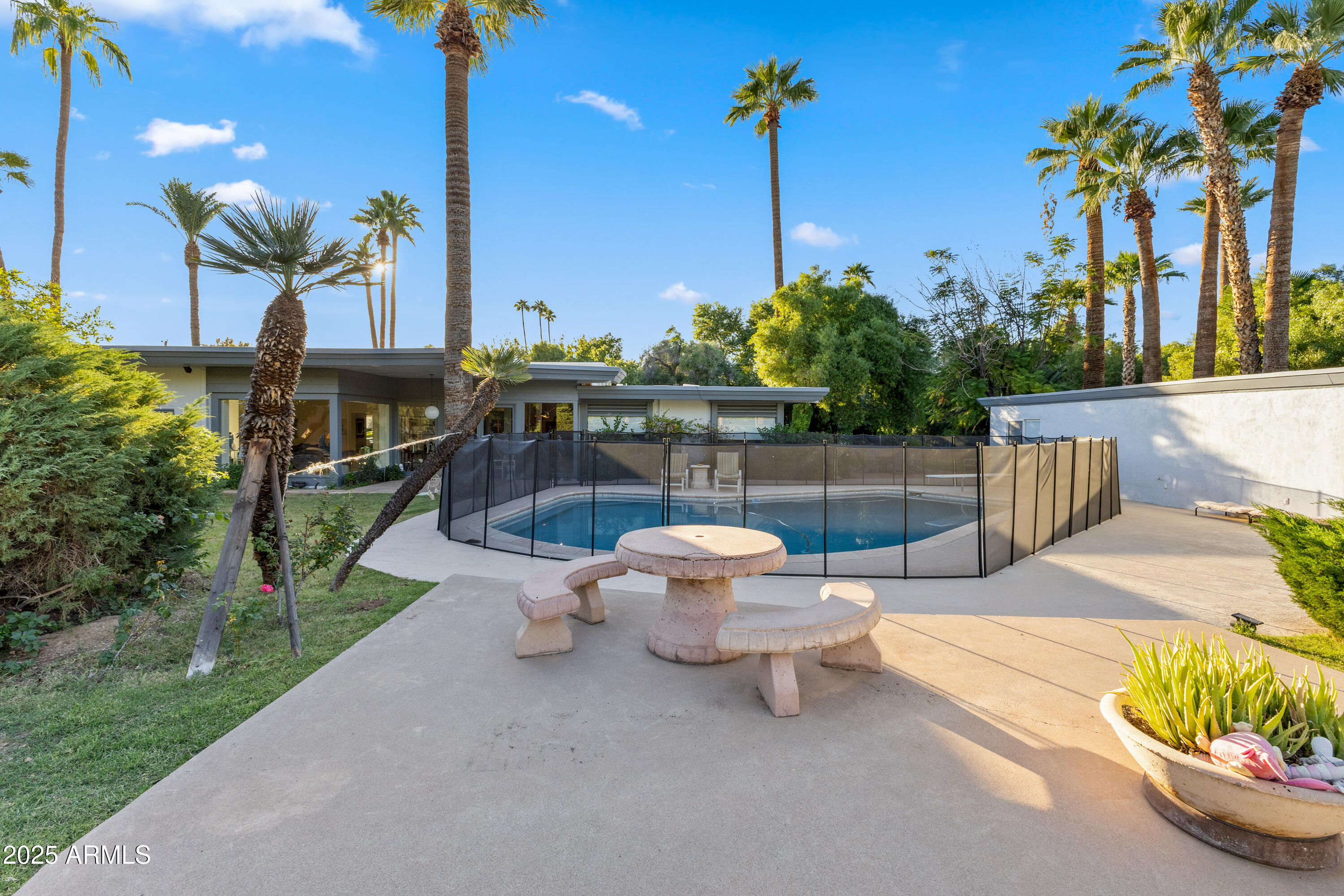 2330 E COLTER Street, Phoenix