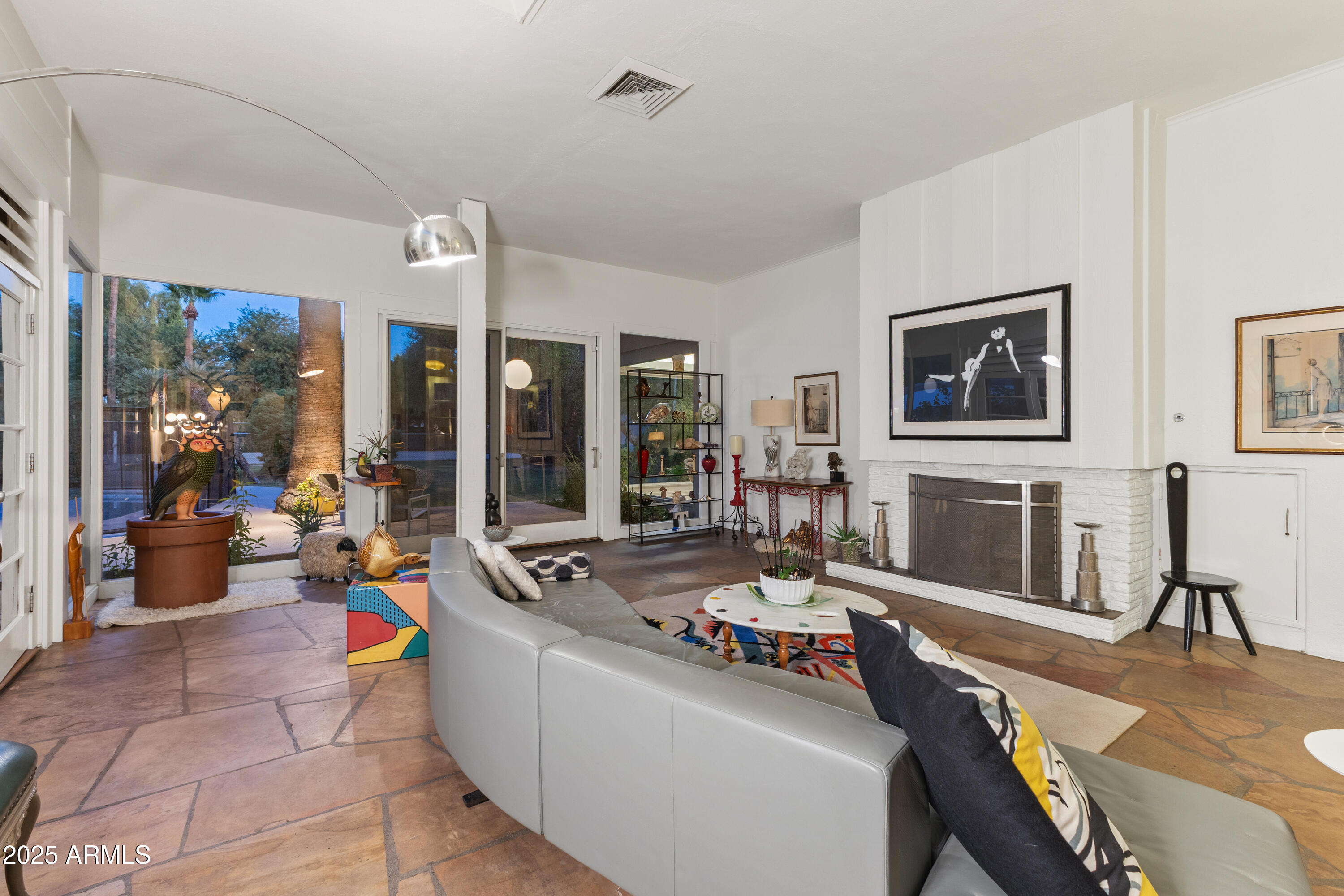 2330 E COLTER Street, Phoenix