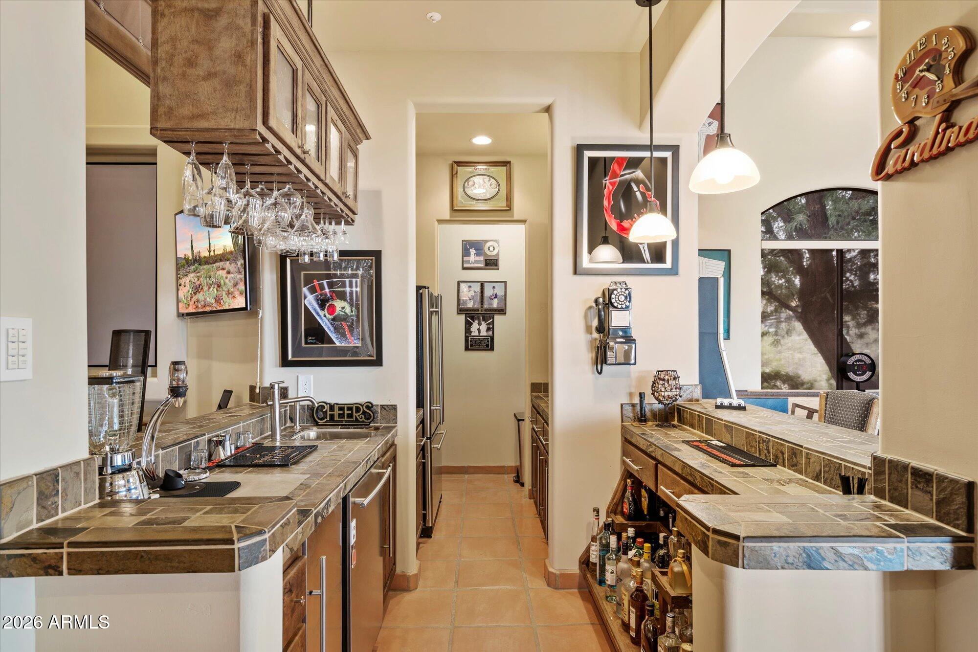 8407 E VIEW CREST Circle