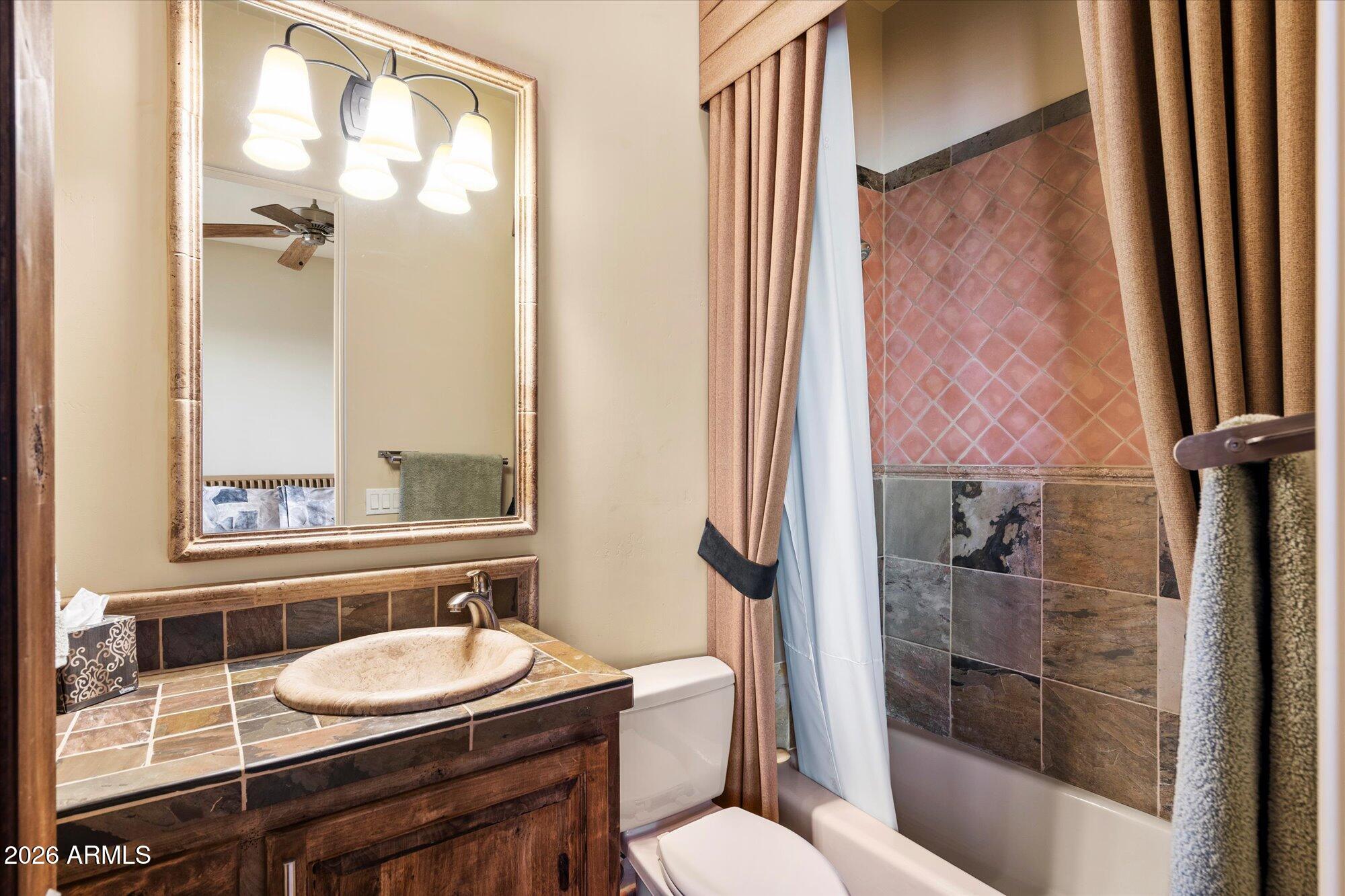 8407 E VIEW CREST Circle