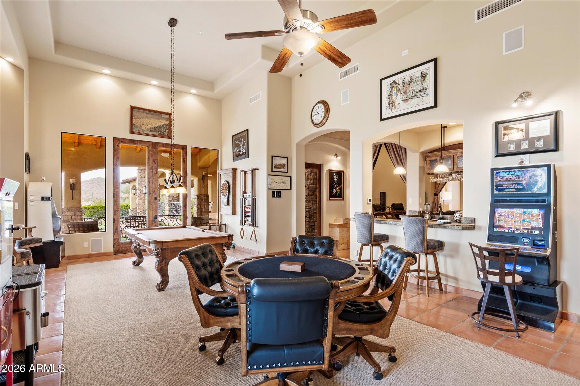 8407 E VIEW CREST Circle