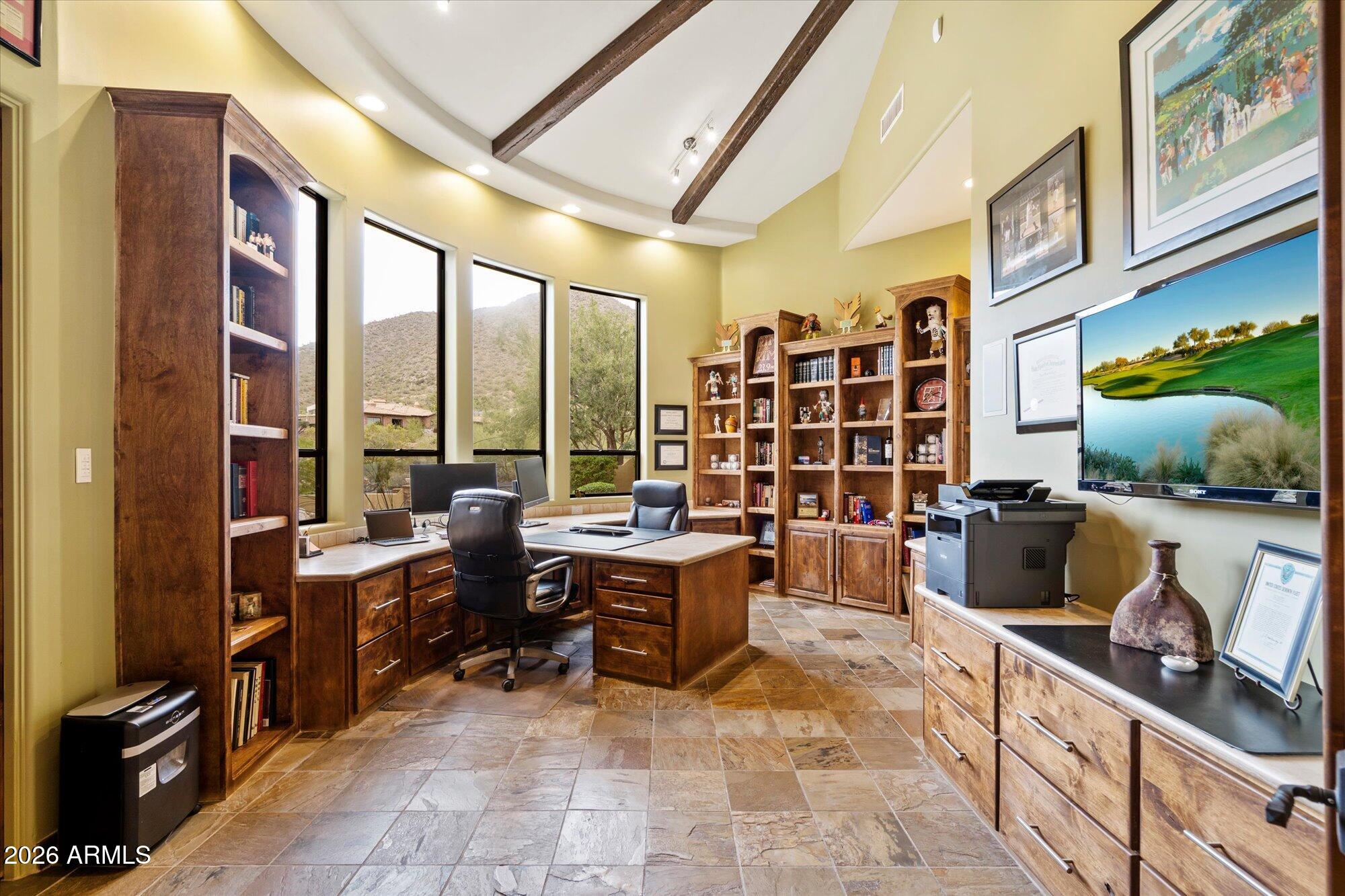 8407 E VIEW CREST Circle