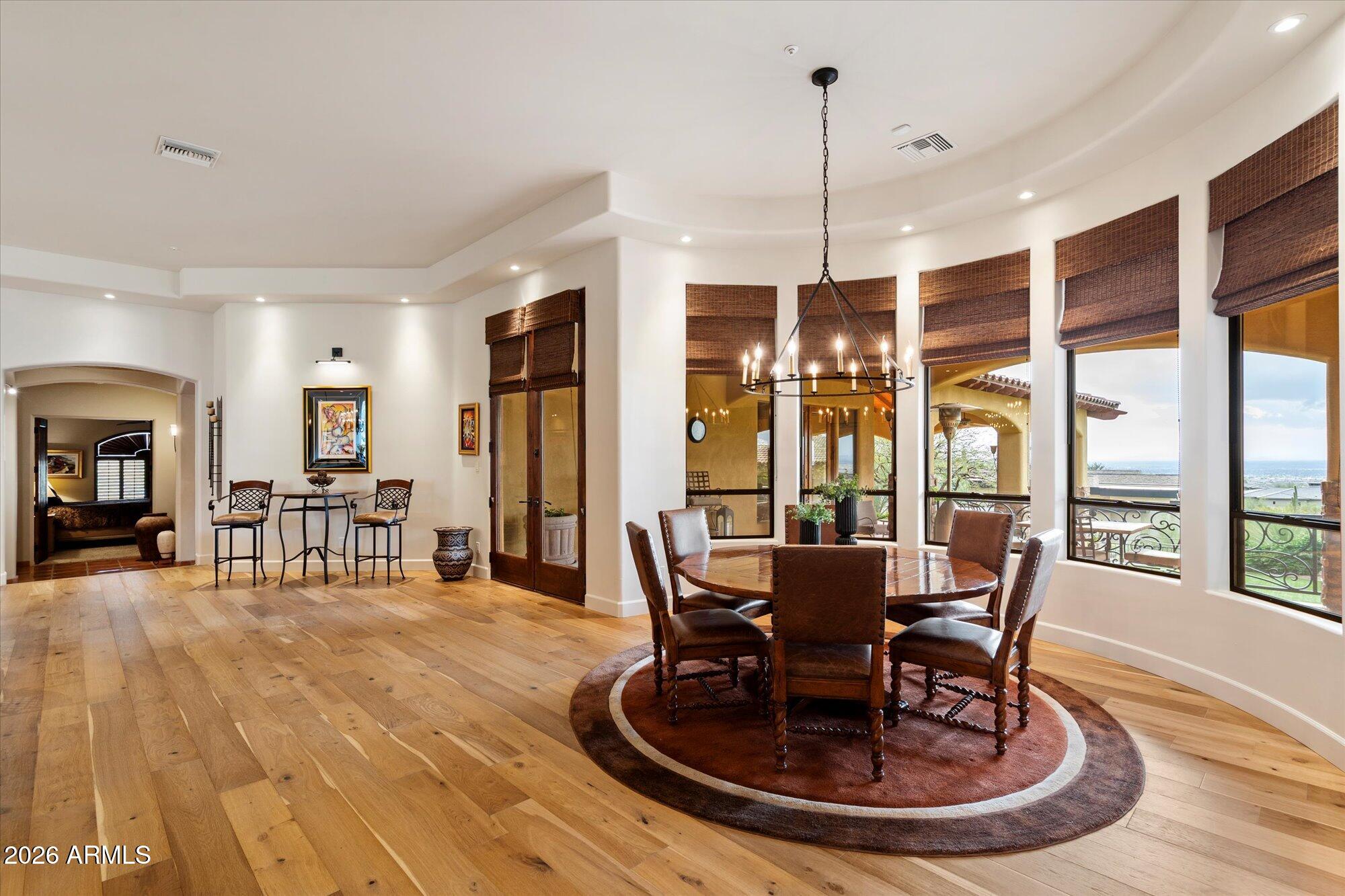 8407 E VIEW CREST Circle