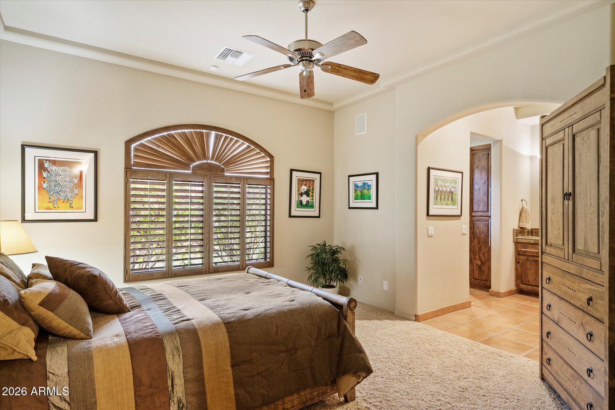 8407 E VIEW CREST Circle