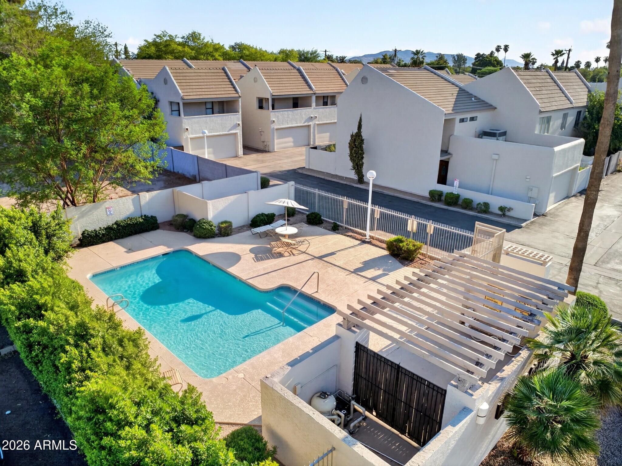 821 E REDONDO Drive