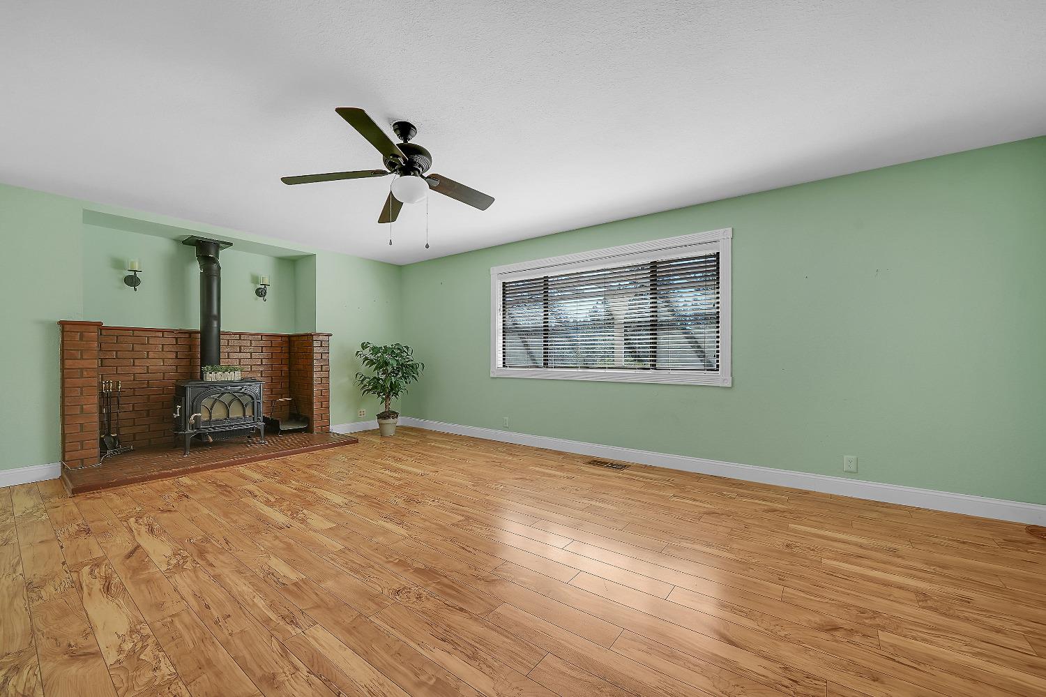 25626 Alta Vista Court