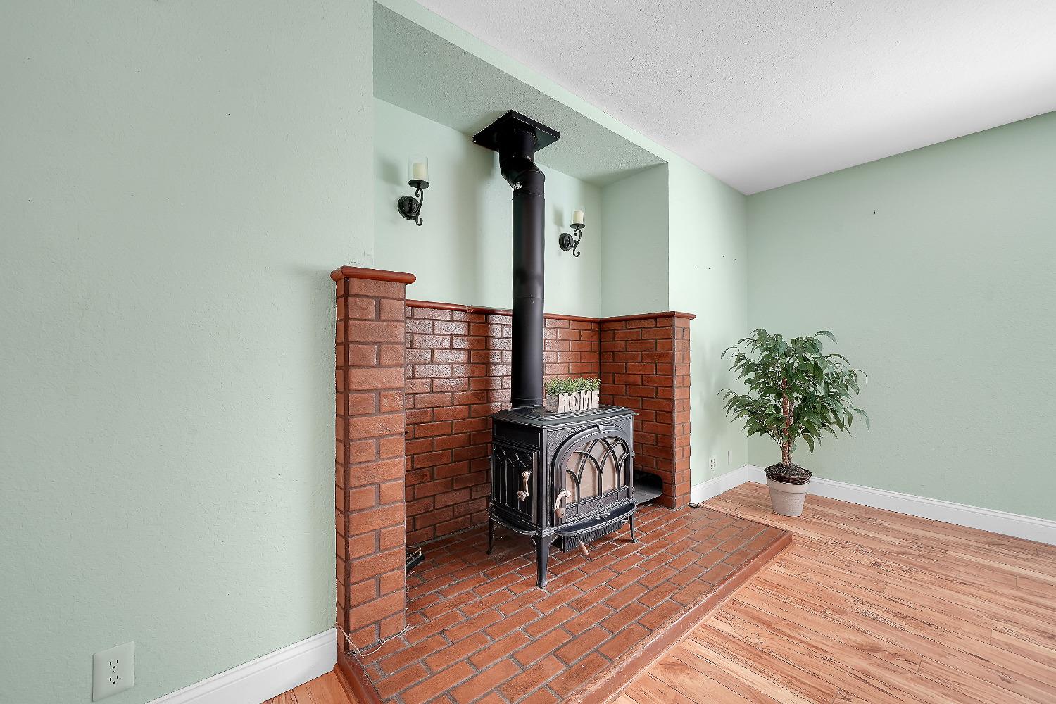 25626 Alta Vista Court