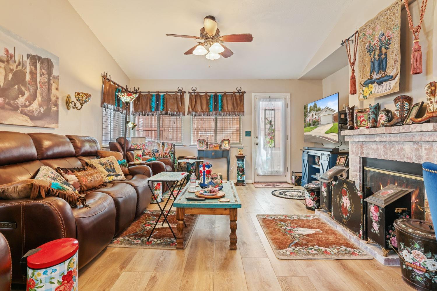 1390 Wagon Wheel Court