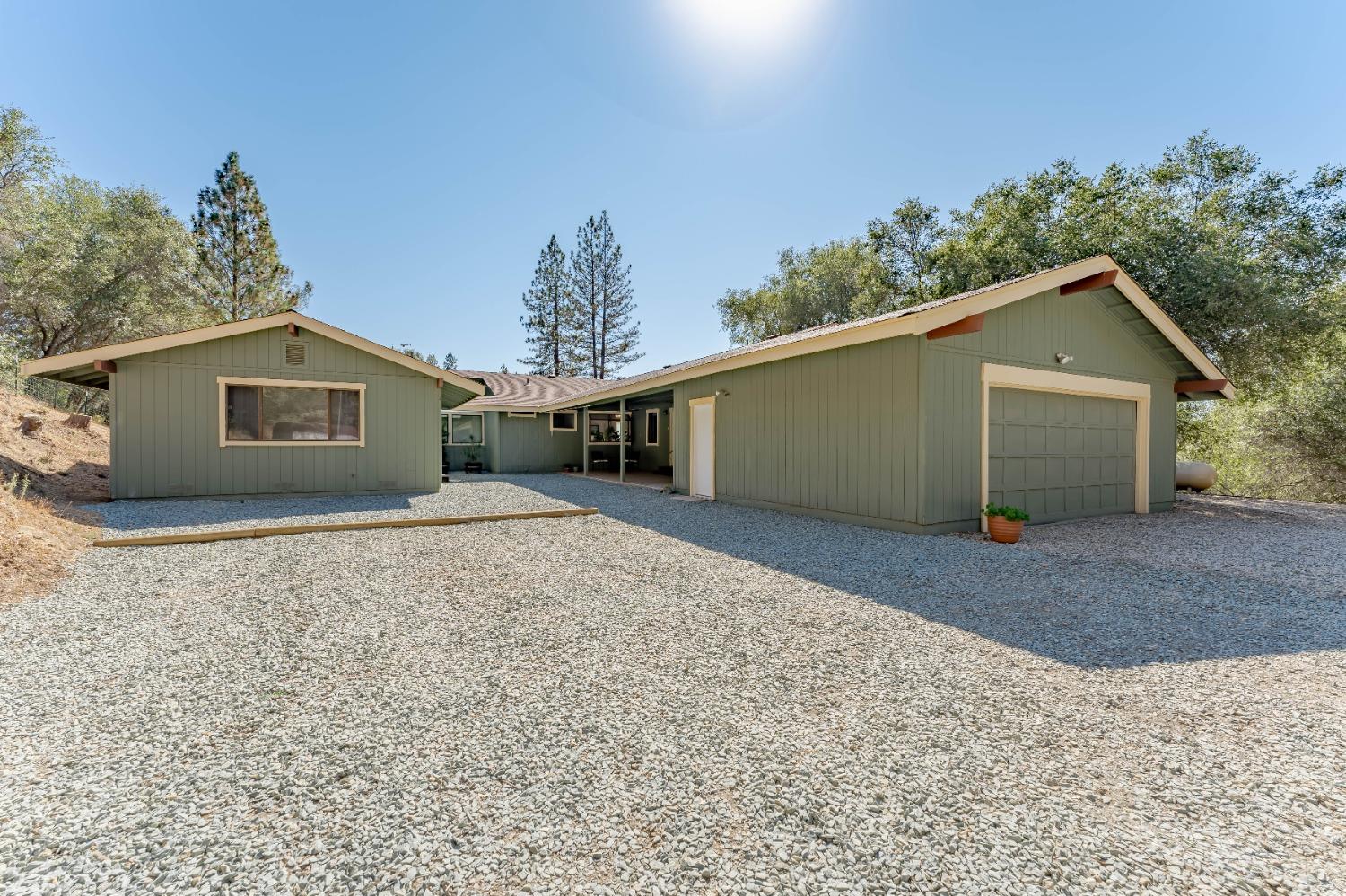 16531 Fiddletown Rd.