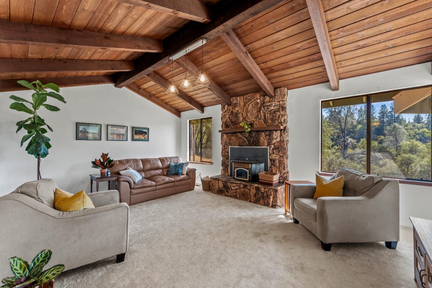 16531 Fiddletown Rd.