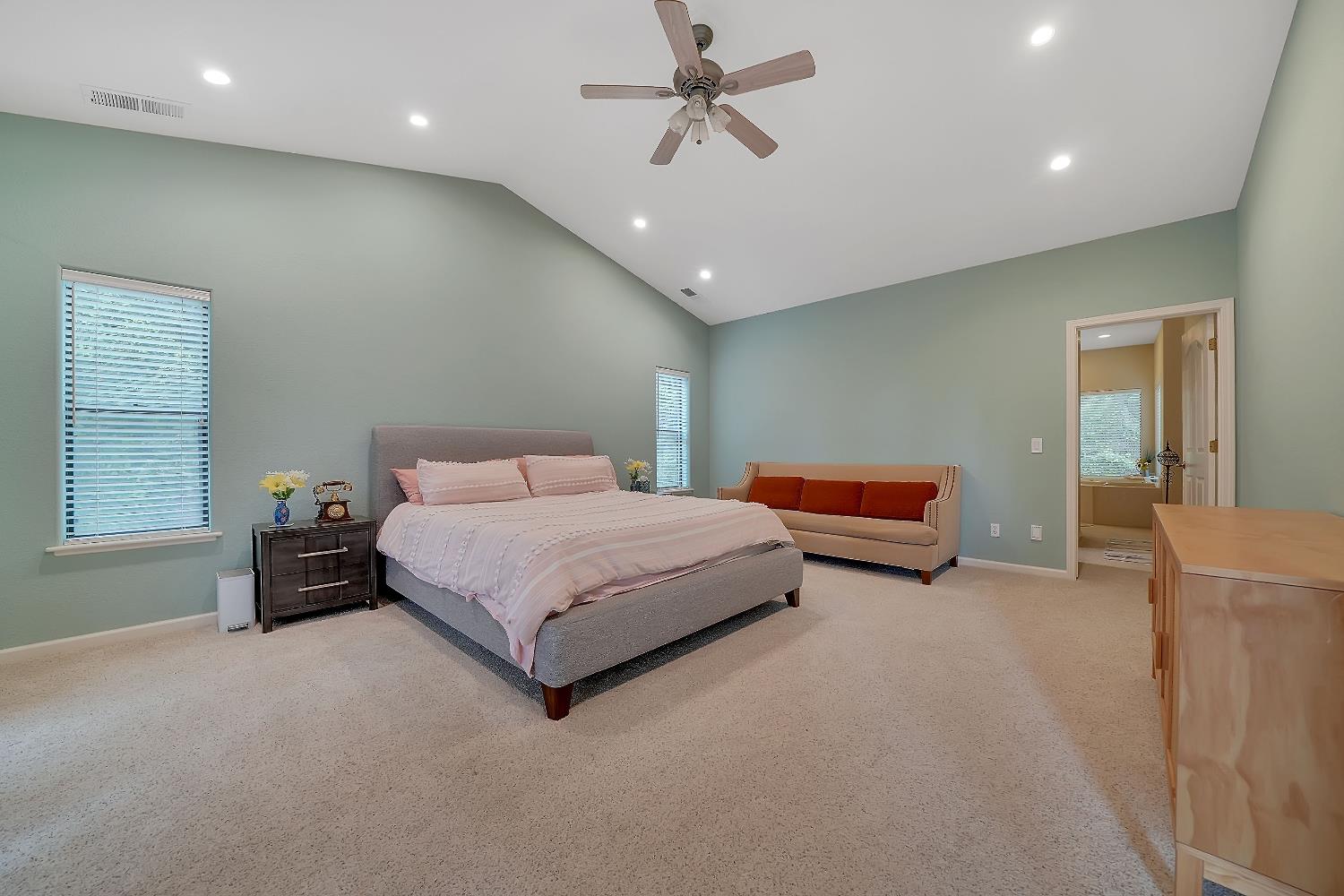 18421 Circle View Drive