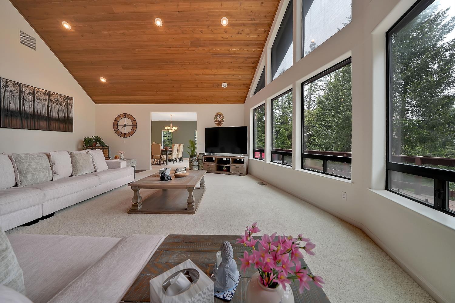 18421 Circle View Drive