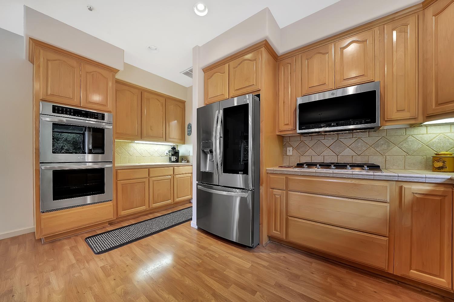 18421 Circle View Drive